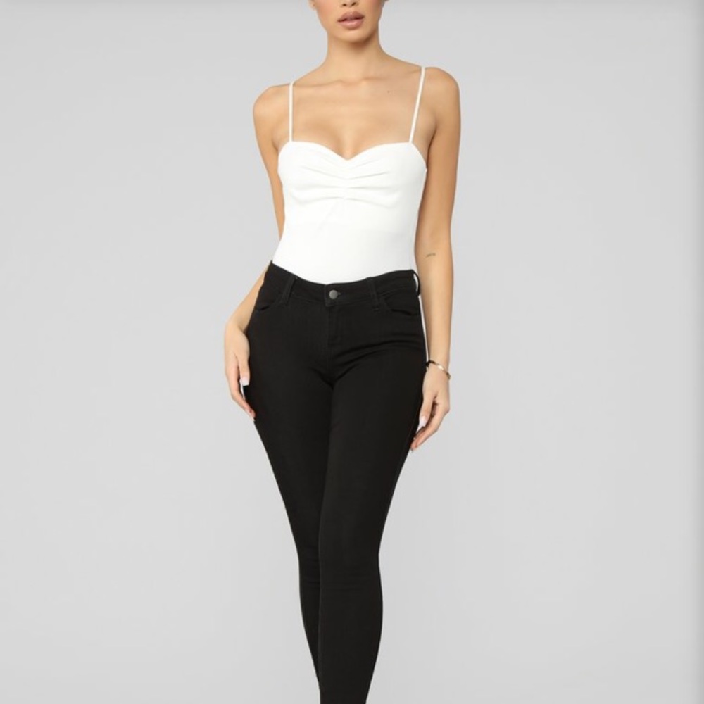 White Ruched Ribbed Bodysuit - Picture 4 of 6